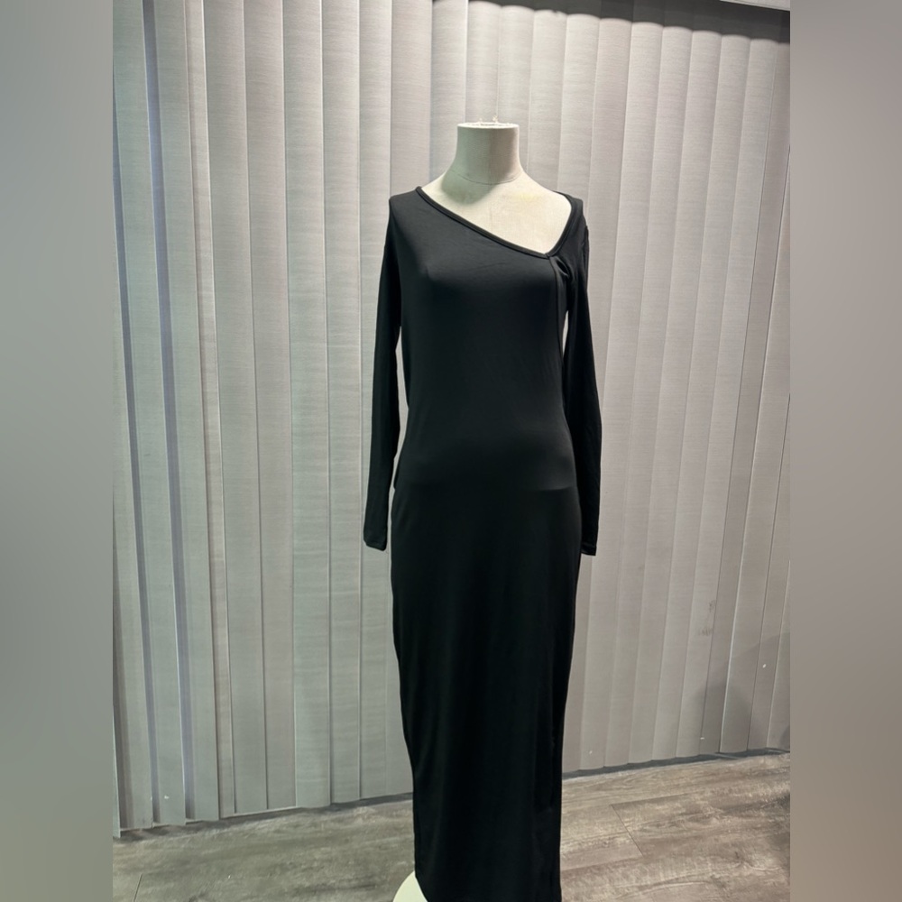 Elegant Black Long Sleeve Dress - Picture 8 of 8